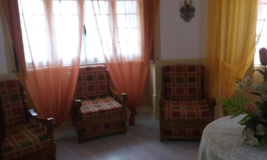 Pensao Avenida Hotel Penacova Eksteriør billede