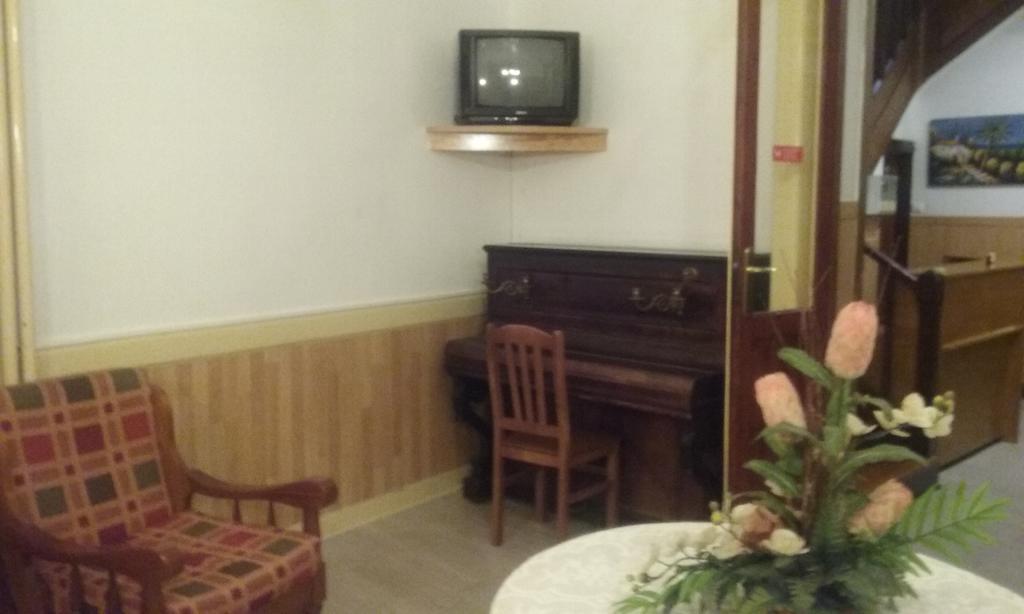 Pensao Avenida Hotel Penacova Eksteriør billede